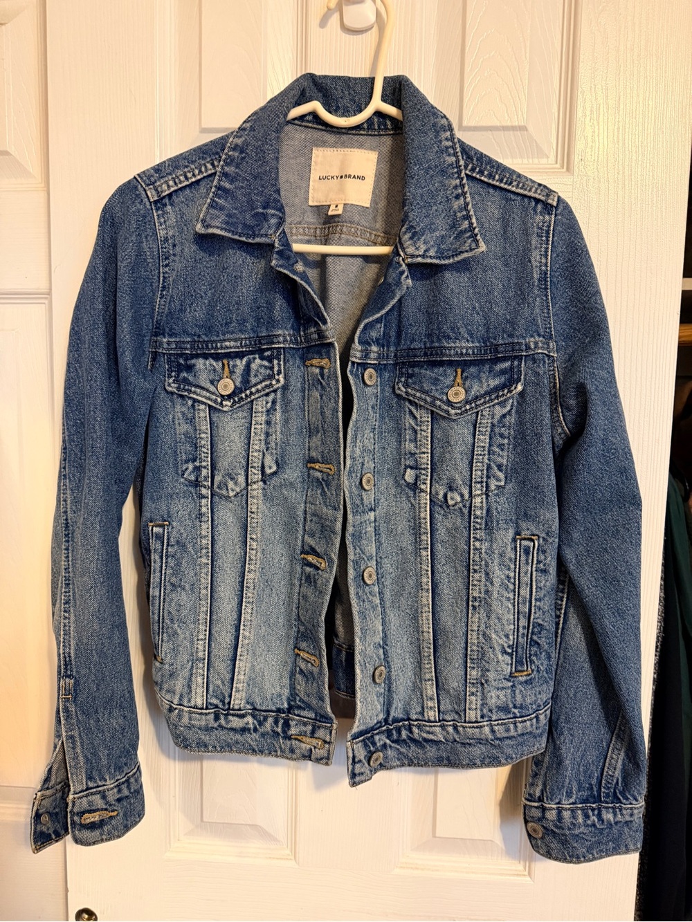 Lucky Brand Classic Medium Wash Denim Jacket